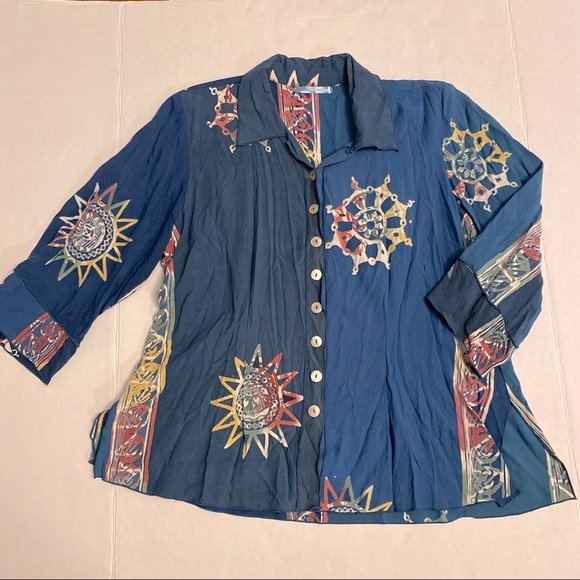 Blue Sky women’s button up 3/4 sleeve Hawaiian style printed button up top - L - Picture 7 of 12